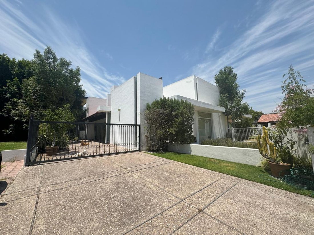 Condo in El Campanario, Querétaro, Mexico 2 - 18696605