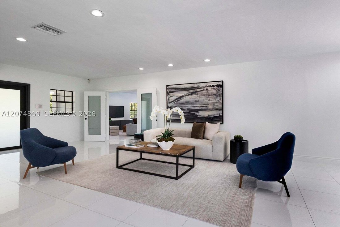 House in Miami, Florida, United States 3 - 18697305