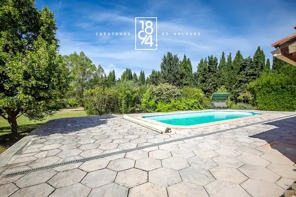 House in Saint-Cannat, Provence-Alpes-Côte d'Azur, France 3 - 18064190