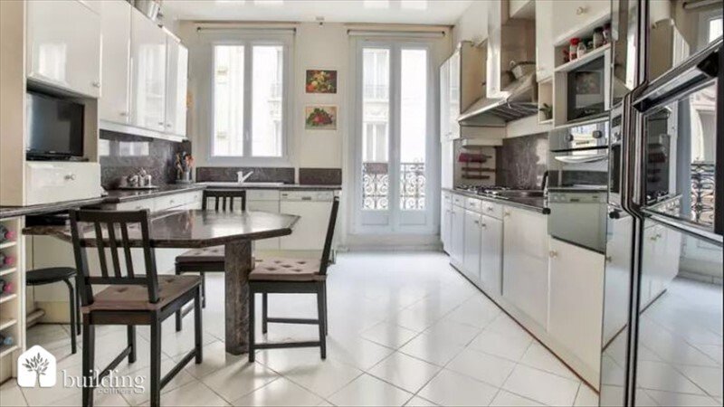 Apartment in Pereire-Malesherbes, Paris 17e Arrondissement, Paris 3 - 18696045