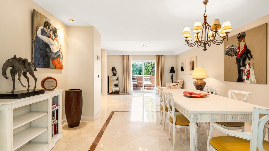 Apartment in Golden Mile, Andalusia, Spain 3 - 18697086
