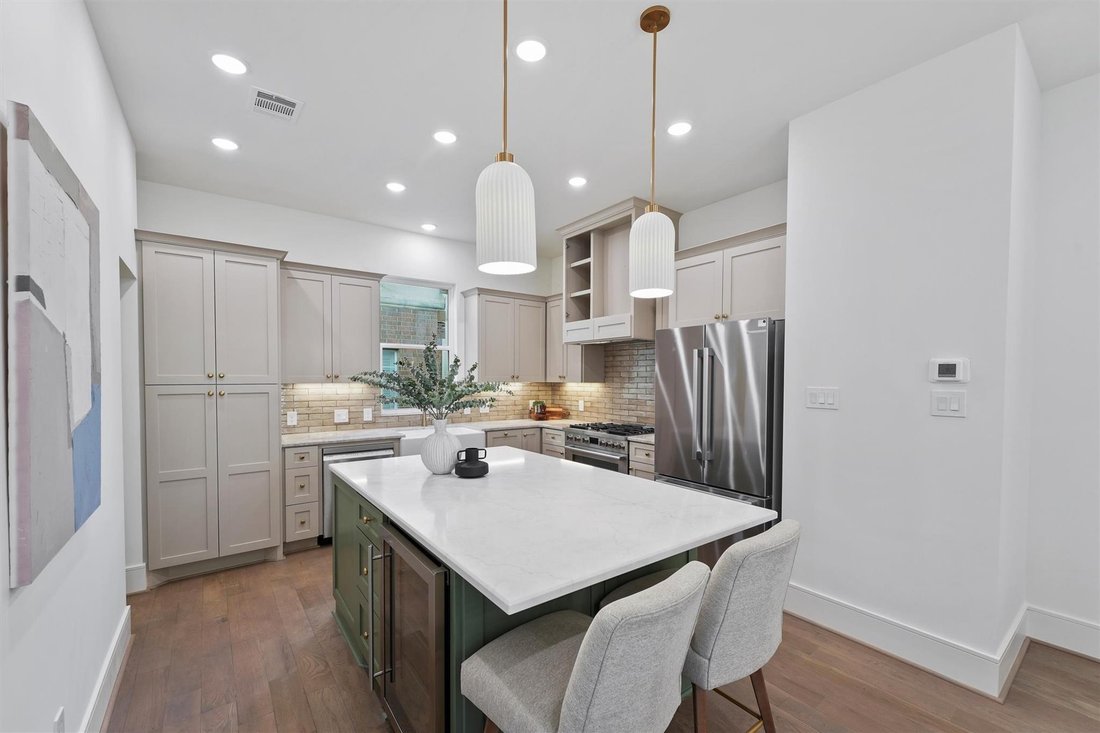 House in Houston, Texas, United States 2 - 18698809