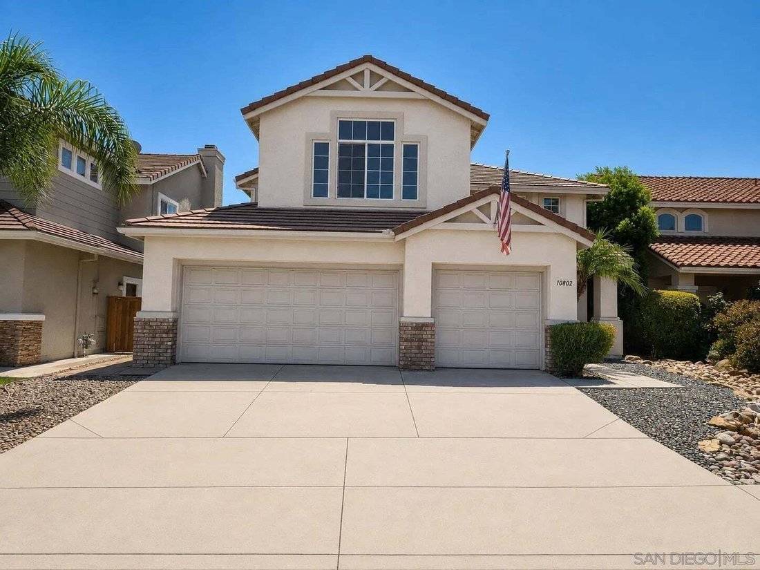 Co Op in San Diego, California, United States 2 - 18698211