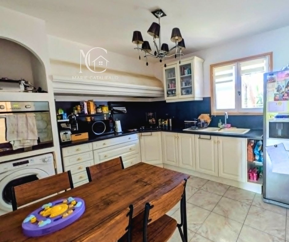 Villa in Ecarts, Roquebrune-sur-Argens, France 4 - 18696422