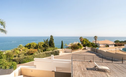 House in Praia dos Pescadores, Olhos de Agua, Portugal 1