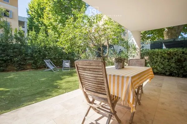 Apartment in Granettes-Jauberte-Sainte Anne, Aix-en-Provence, France 3 - 18395374