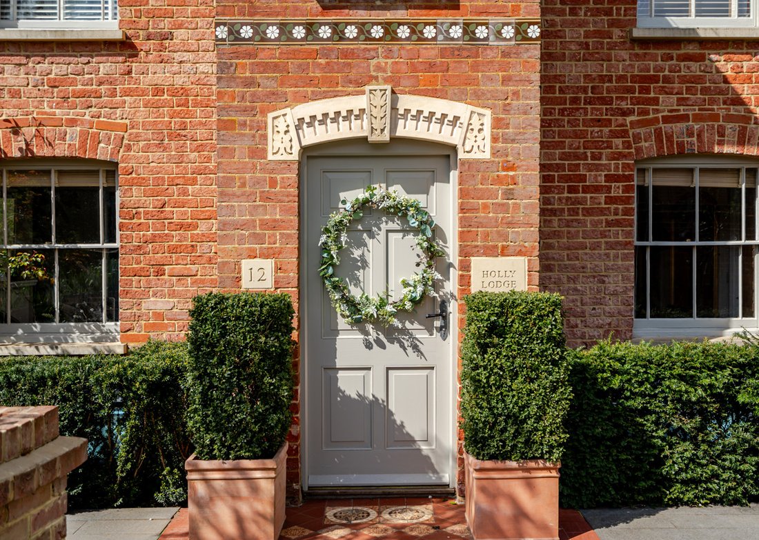 House in Aspley Guise, England 2 - 18697140