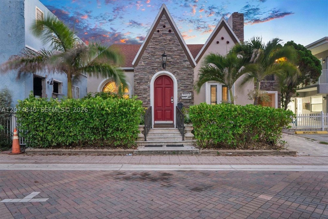 House in Hollywood, Florida, United States 1 - 18697328