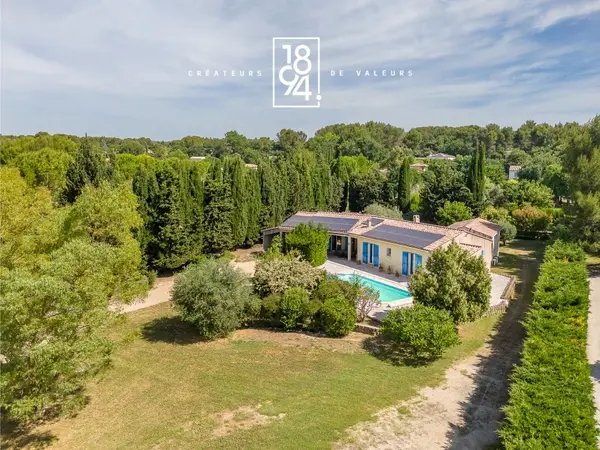 House in Saint-Cannat, Provence-Alpes-Côte d'Azur, France 1 - 18064190