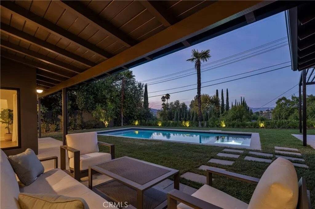 House in Los Angeles, California, United States 4 - 18698314