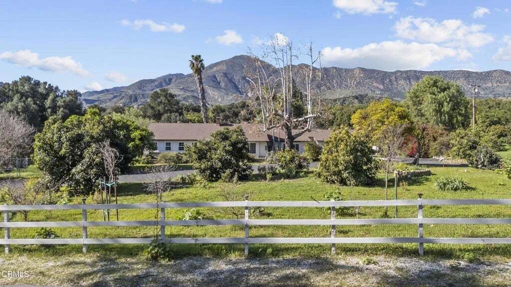 House in Fillmore, California, United States 1 - 18698252