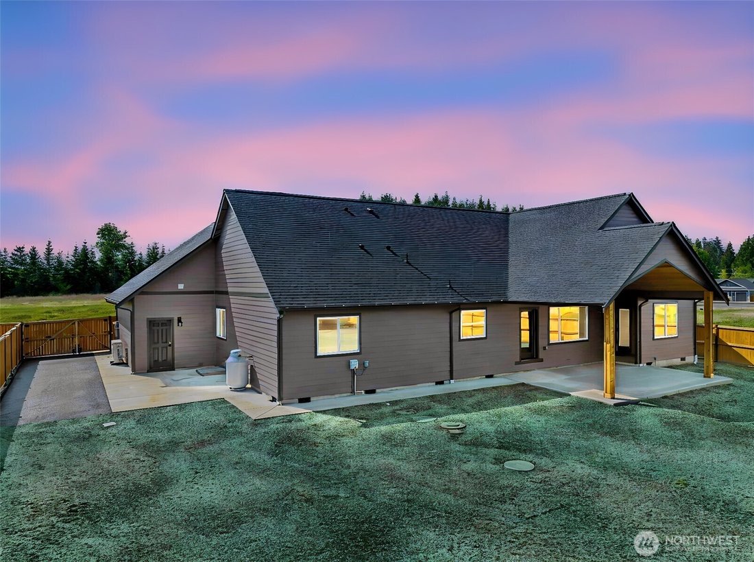 Andere in Yelm, Washington, Vereinigte Staaten 2 - 18695894