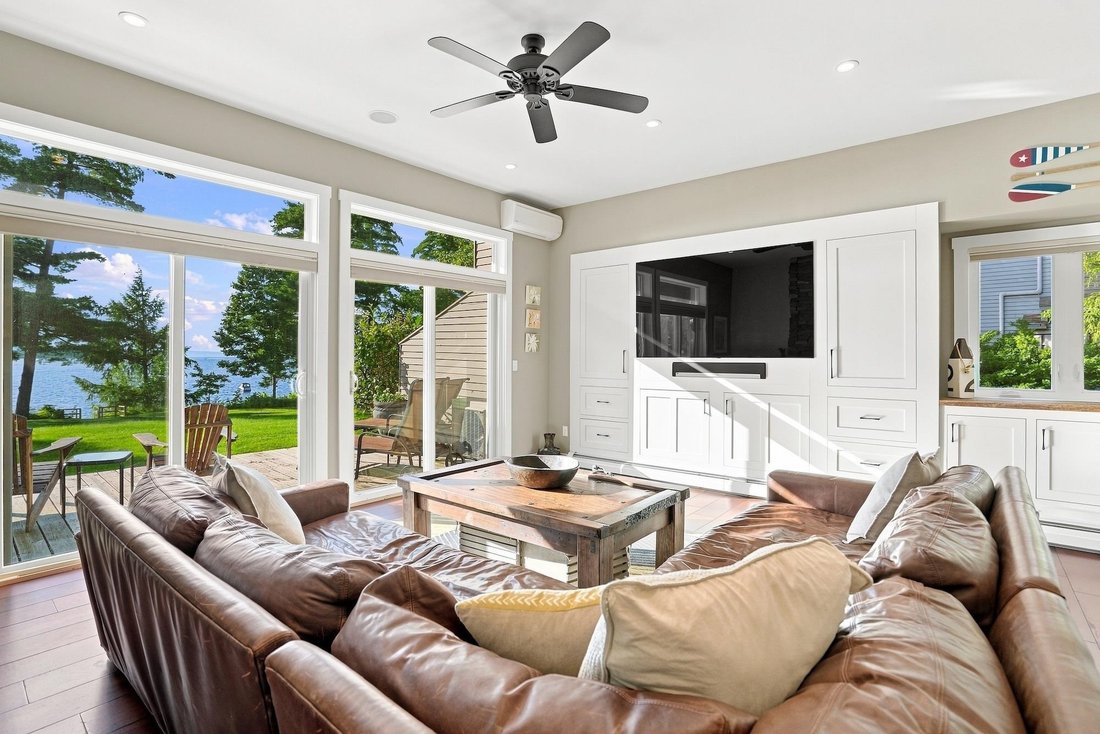 Condo in South Burlington, Vermont, United States 2 - 18698969