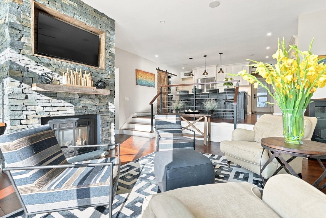 Condo in South Burlington, Vermont, United States 4 - 18698969