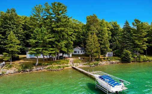 Maison à Alden, Michigan, États-Unis 1