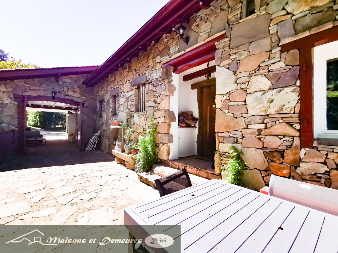 House in Ascain, Nouvelle-Aquitaine, France 4 - 18699104
