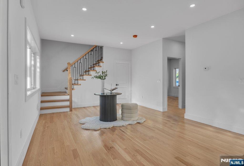 House in Wood-Ridge, New Jersey, United States 4 - 18696444