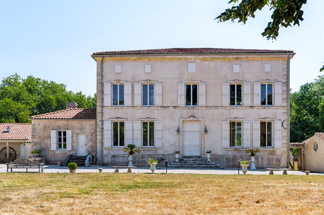 House in Arrondissement of Rochefort, Nouvelle-Aquitaine, France 1 - 18698825