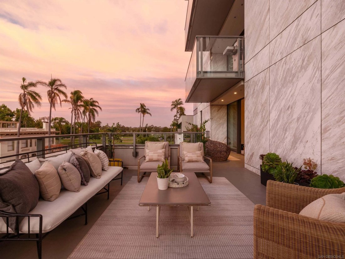 Condo in San Diego, California, United States 4 - 18698195