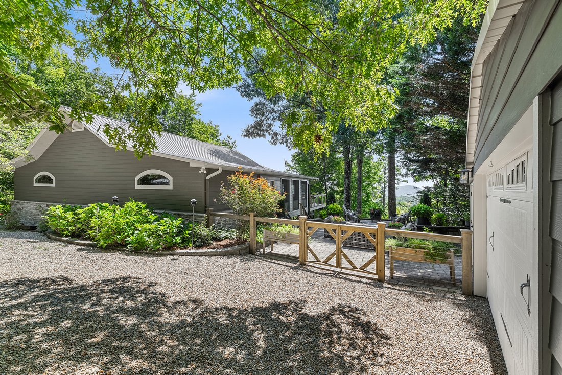 House in Clayton, Georgia, United States 4 - 18696372