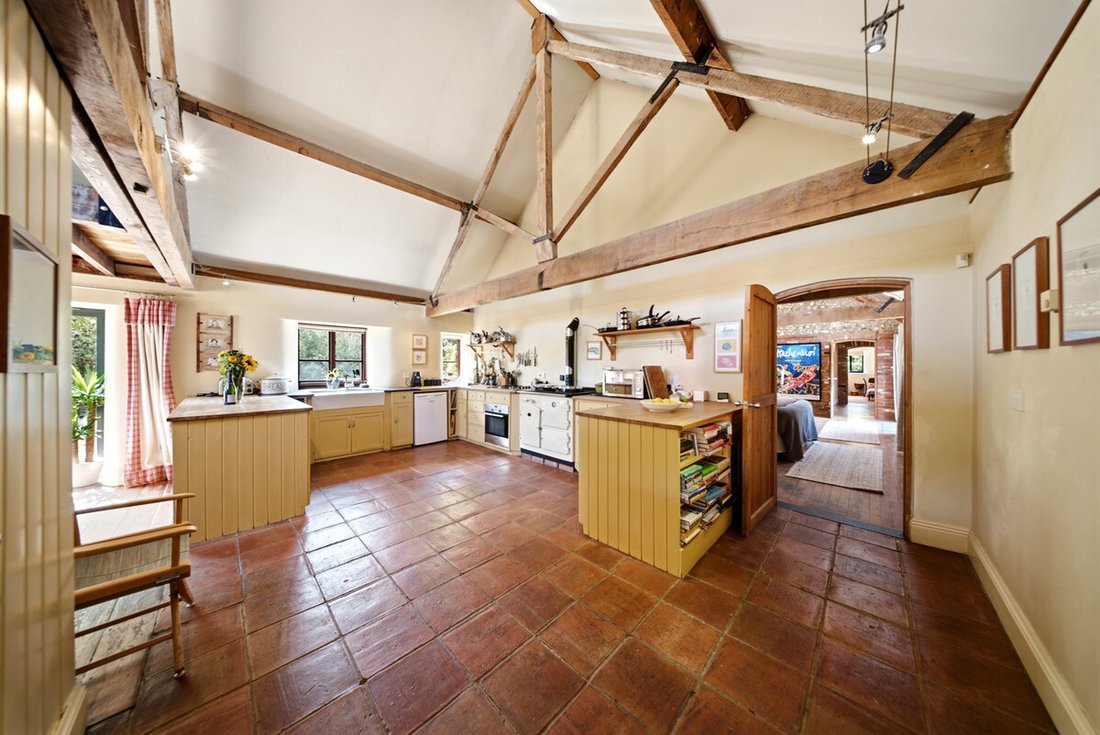 House in Aston Rowant, England 5 - 18699088