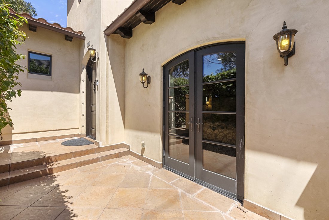 House in Beverly Hills, California, United States 2 - 18696620