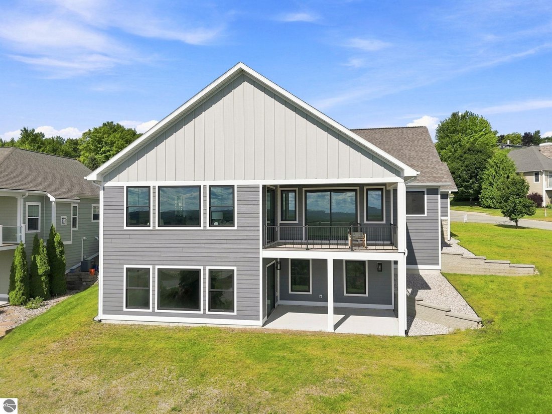 House in Garfield Township, Michigan, United States 5 - 18696574