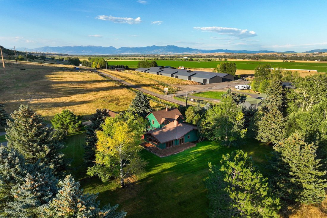 House in Gallatin Gateway, Montana, United States 4 - 18696515