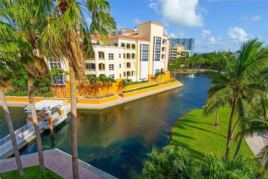 Condo in Key Biscayne, Florida, United States 5 - 18697303