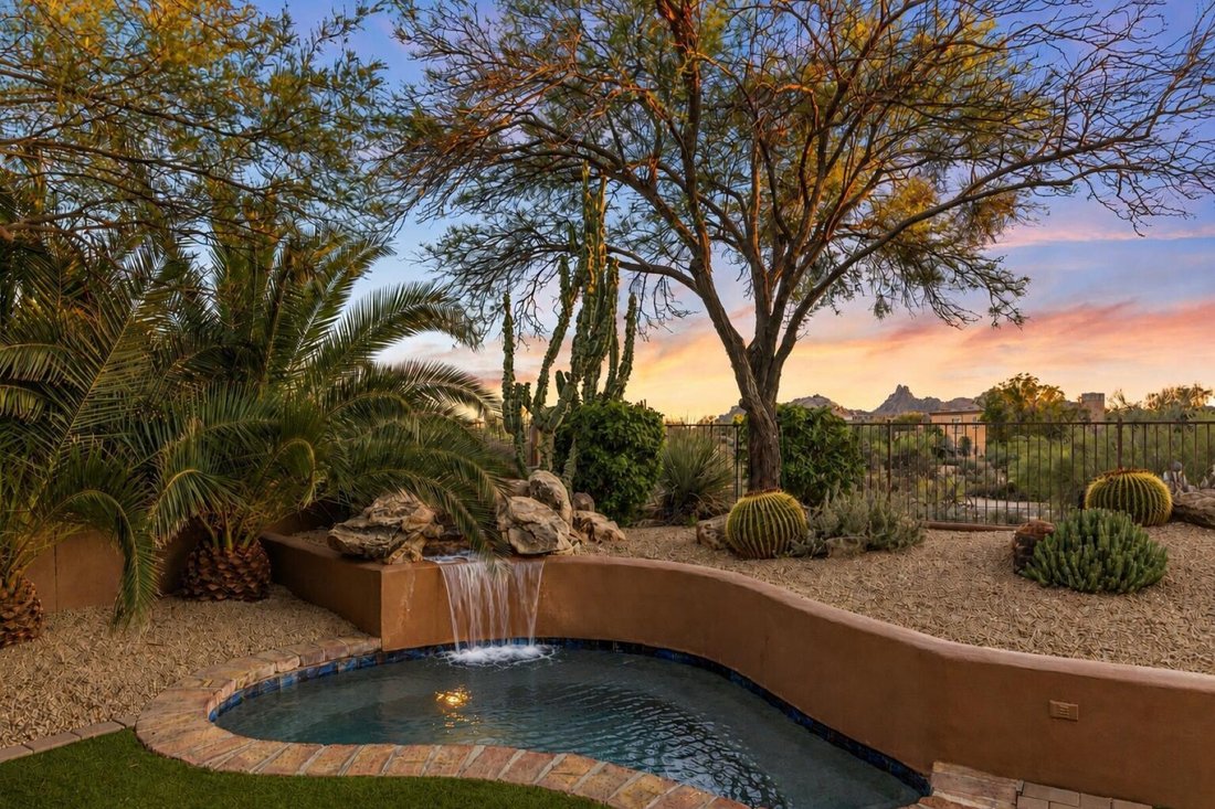 Casa a Scottsdale, Arizona, Stati Uniti 1 - 18694130