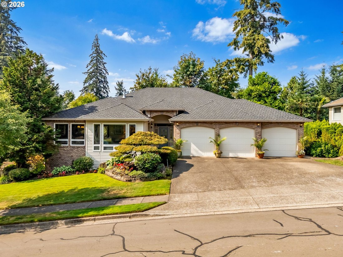 House in Happy Valley, Oregon, United States 1 - 18698145