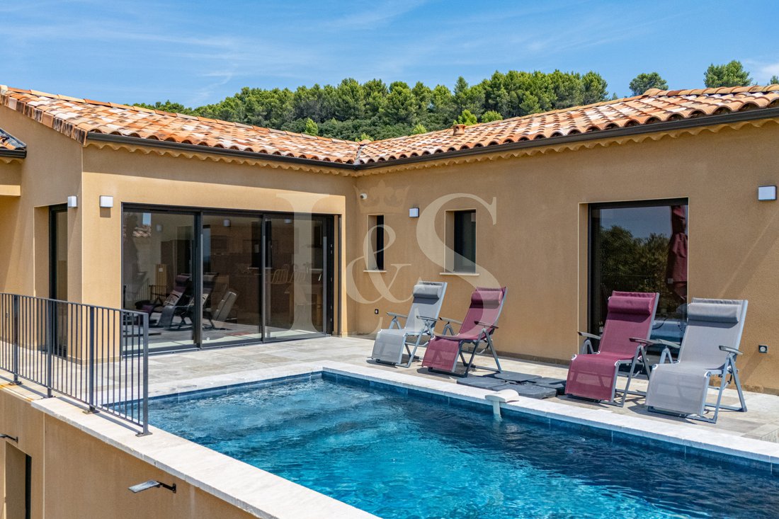 Villa in Vacqueyras, Provence-Alpes-Côte d'Azur, France 3 - 18698630
