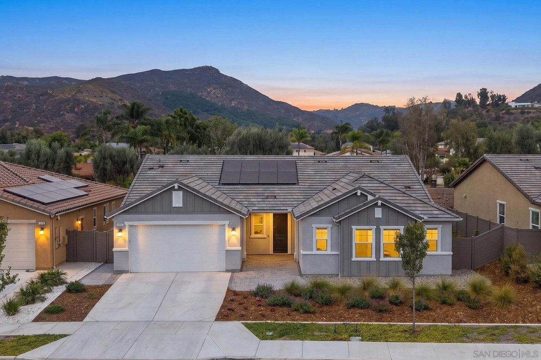 House in Escondido, California, United States 1 - 18698305