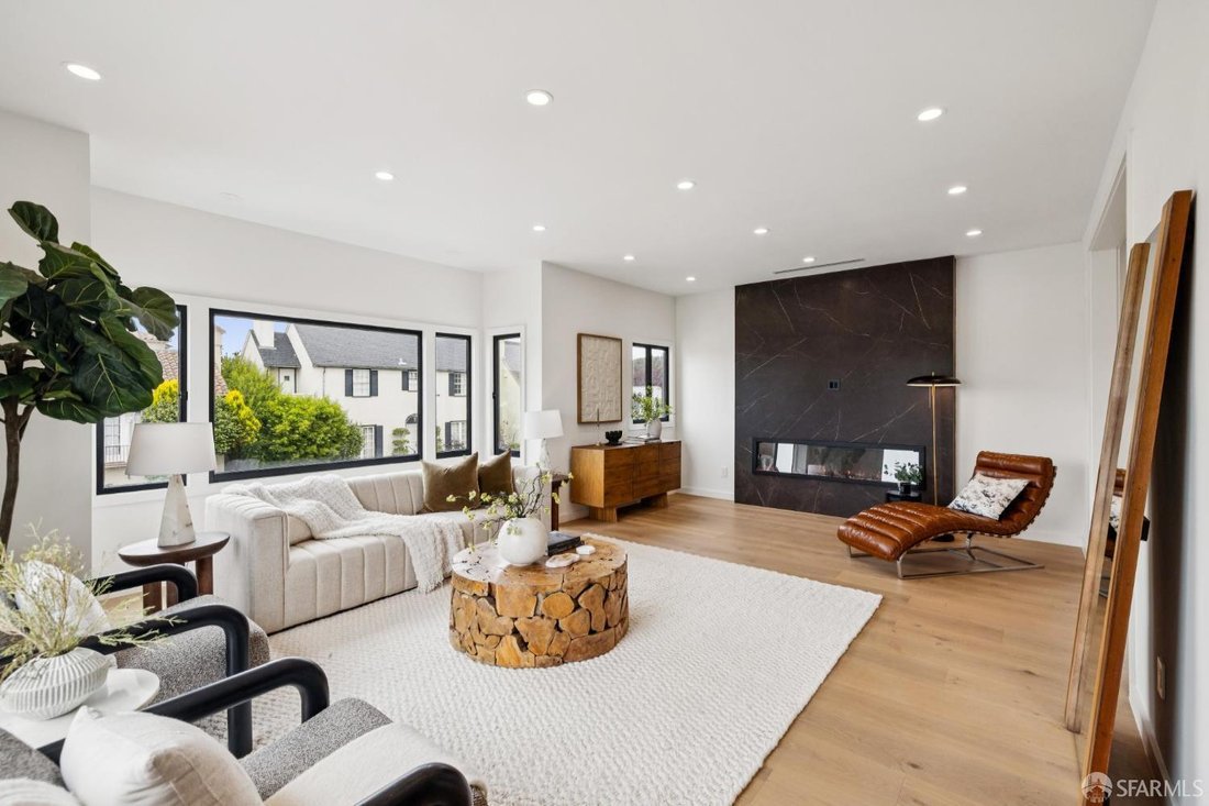 House in San Francisco, California, United States 1 - 18696813