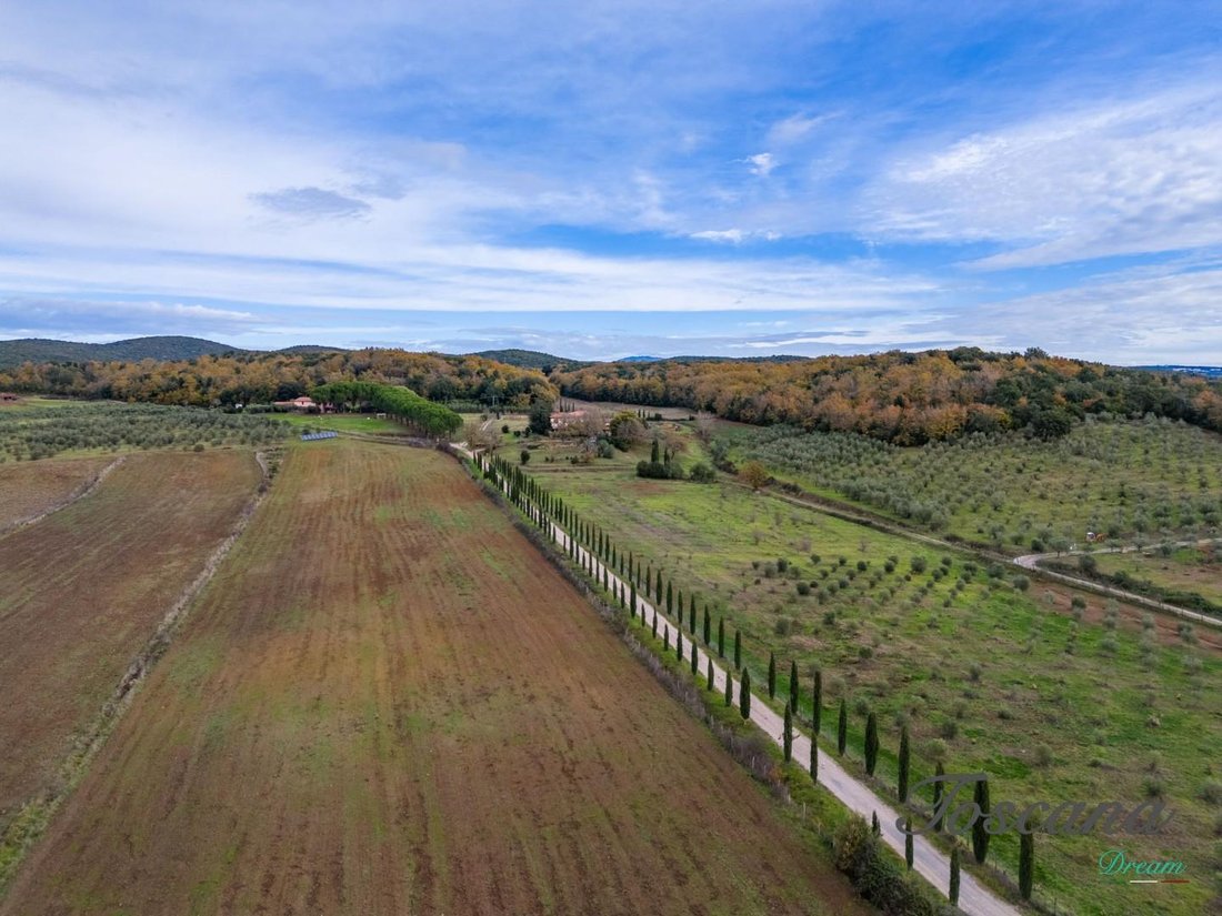 Massa Marittima, Tuscany, Italy 3 - 18698208