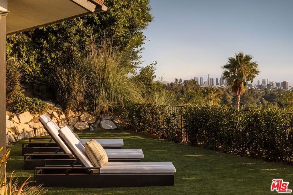 House in Los Angeles, California, United States 2 - 18697022