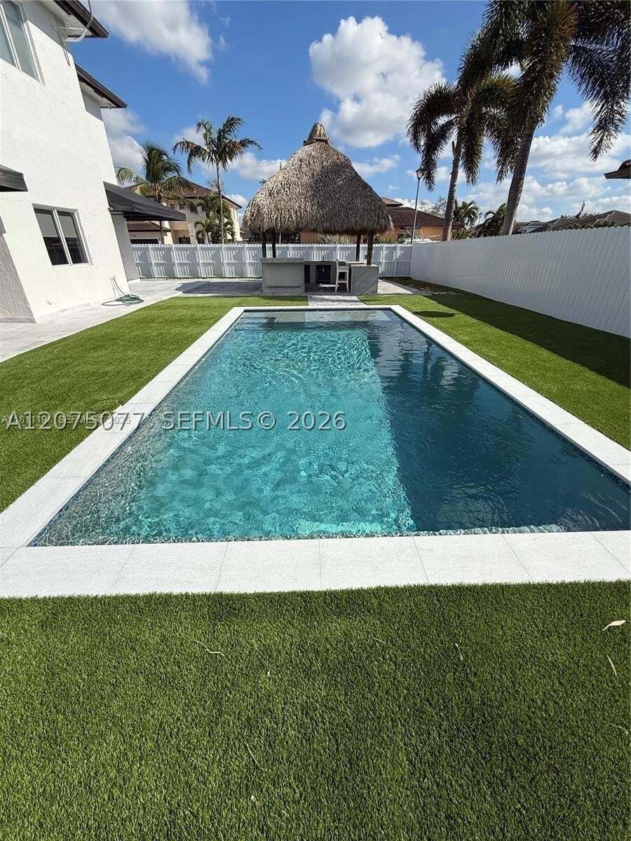 Maison à West Miami, Floride, États-Unis 3 - 18697324