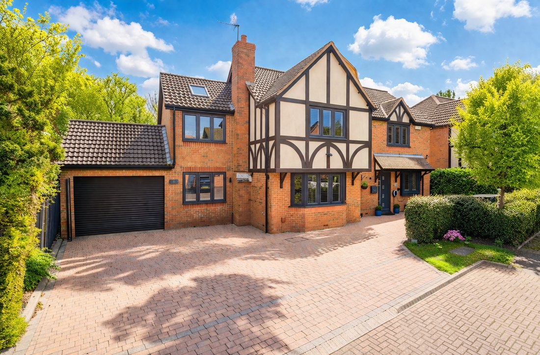 House in Shenley Church End, England 1 - 18697168