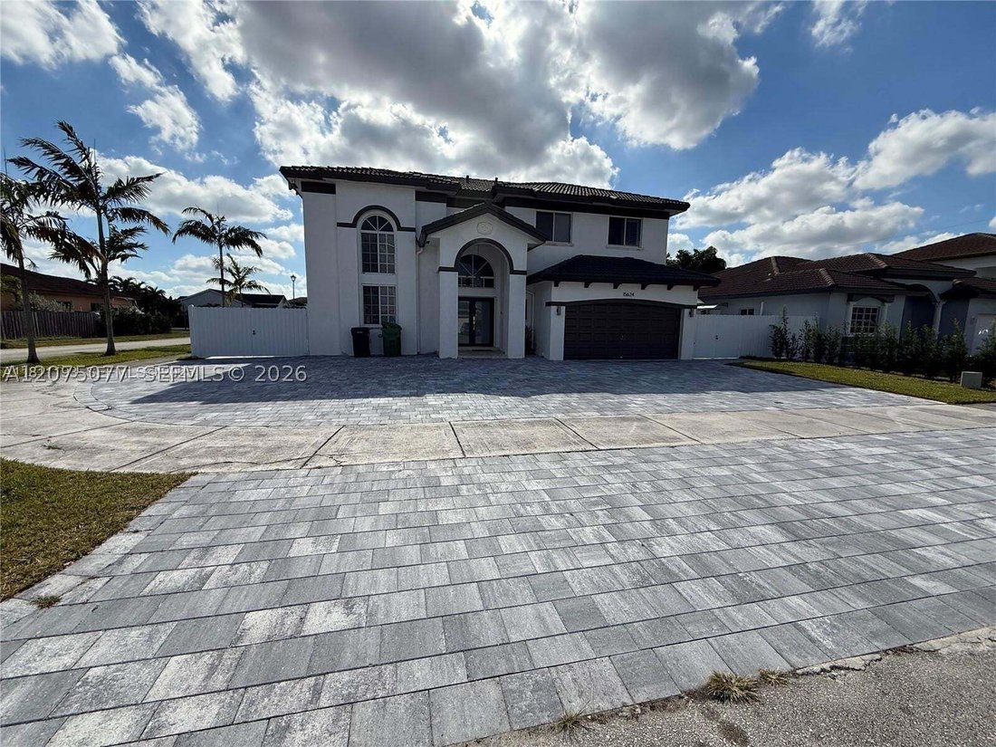 Maison à West Miami, Floride, États-Unis 1 - 18697324