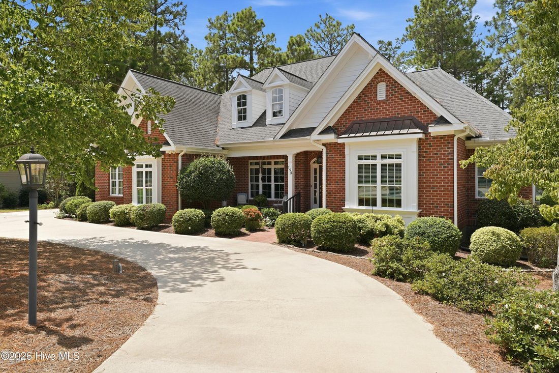 House in Southern Pines, North Carolina, United States 1 - 18697884