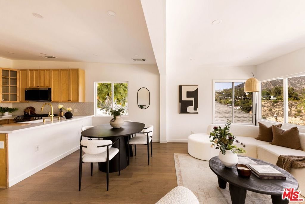 House in Los Angeles, California, United States 5 - 18697047