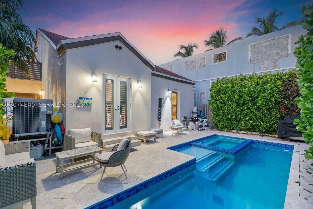 House in Hollywood, Florida, United States 4 - 18697328