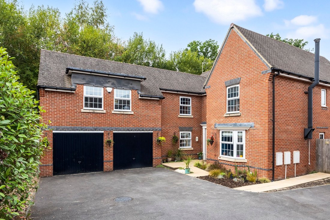 Casa a Storrington, Inghilterra 1 - 18696027