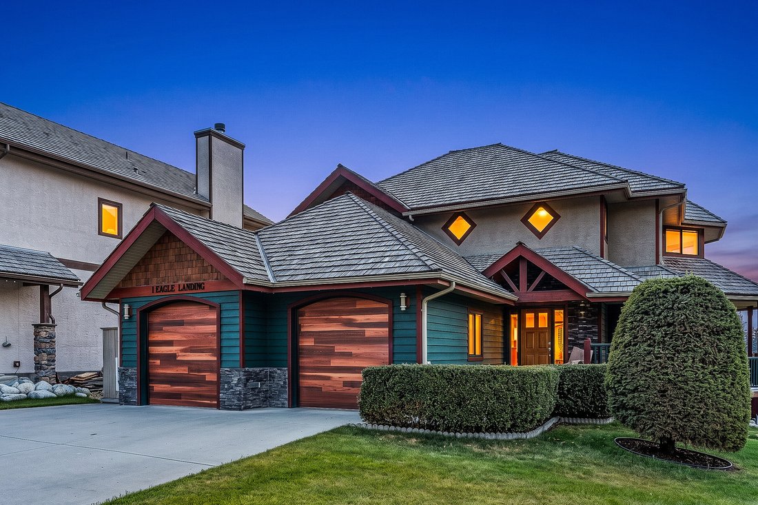 House in Canmore, Alberta, Canada 1 - 18696521