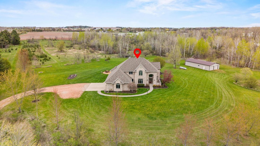 Hortonville, Wisconsin, United States 2 - 18696080