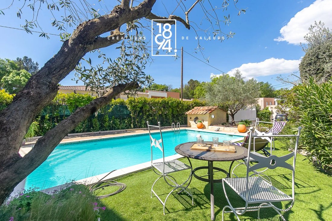 House in Saint-Zacharie, Provence-Alpes-Côte d'Azur, France 2 - 17865565