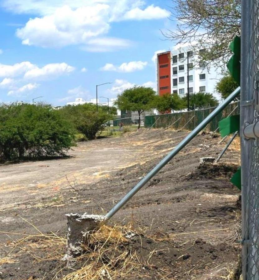 Land in Santiago de Querétaro, Querétaro, Mexico 3 - 18696604