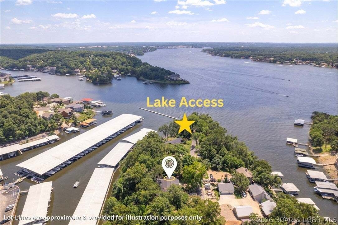 House in Lake Ozark, Missouri, United States 2 - 18696671