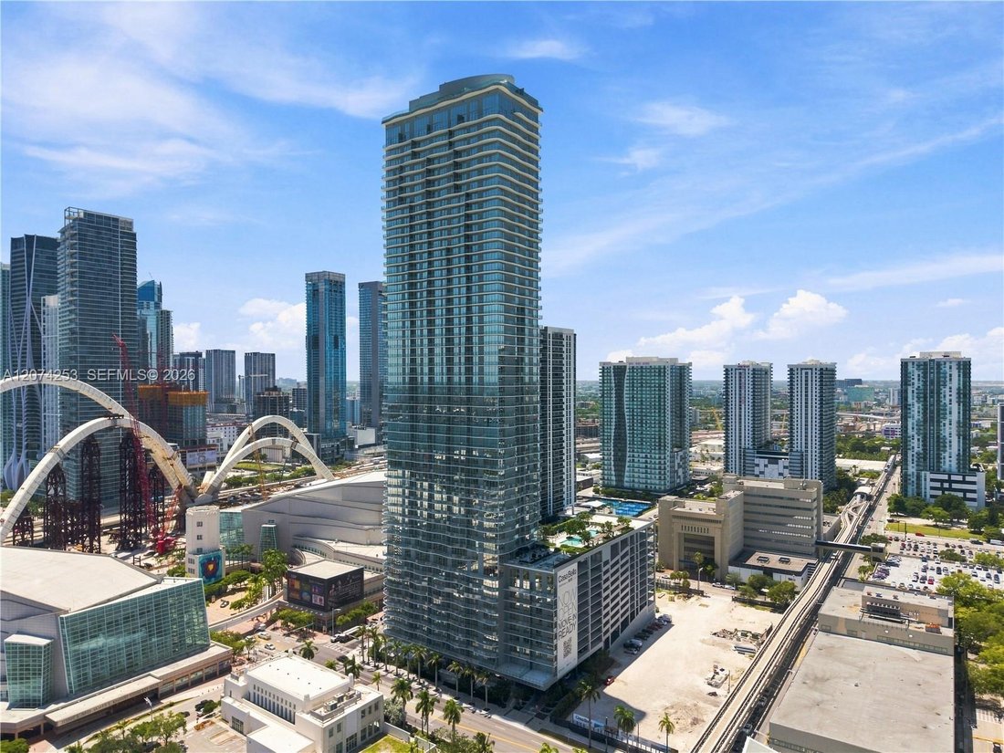 Condo in Miami, Florida, United States 2 - 18696313