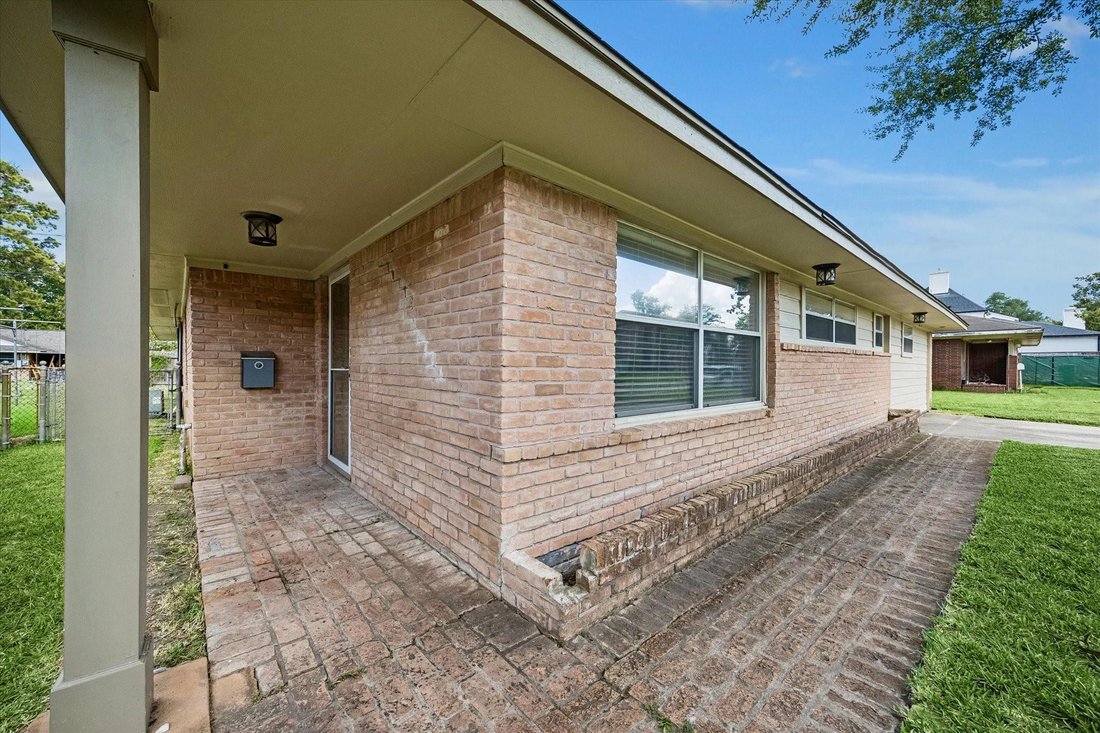House in Houston, Texas, United States 3 - 18698799